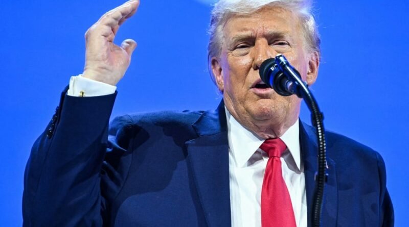 EUA suspende sanções contra petróleo iraniano diante da alta dos preços