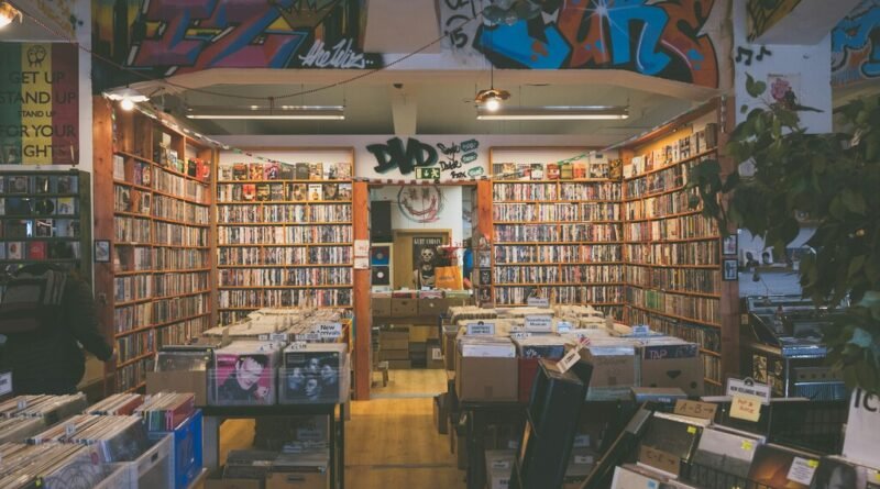 Geração Z impulsiona aumento nas vendas de mídia física diante da insatisfação com a falta de propriedade