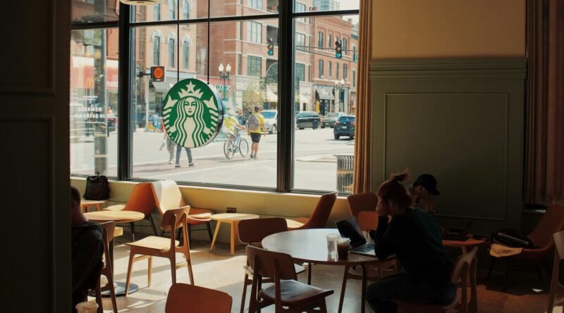 Geração Z prioriza lazer experiencial e impacta crise nos bares