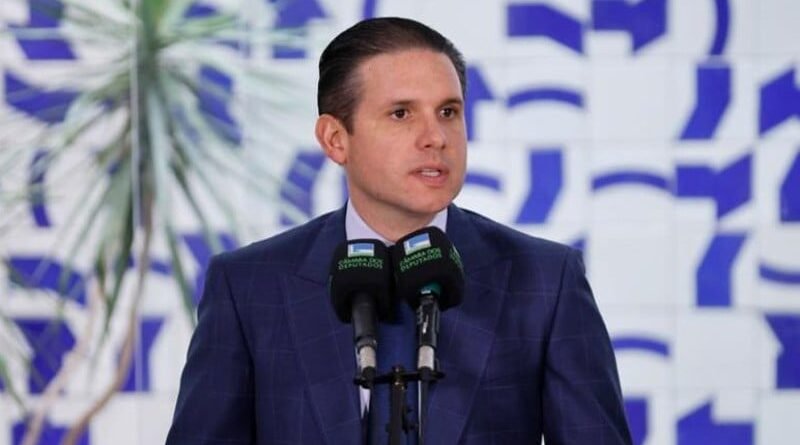 Hugo Motta discute novo regime de resolução bancária nesta semana