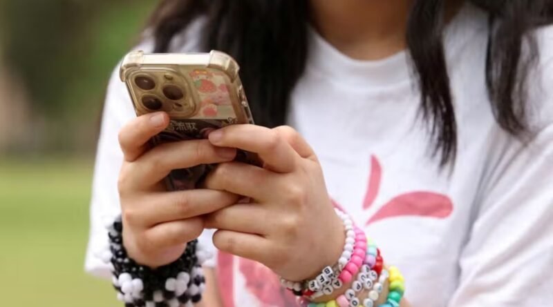 Indonésia decide proibir acesso às redes sociais para menores de 16 anos