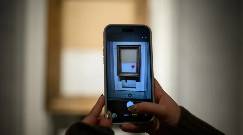 Investigação revela possível identidade do enigmático artista Banksy