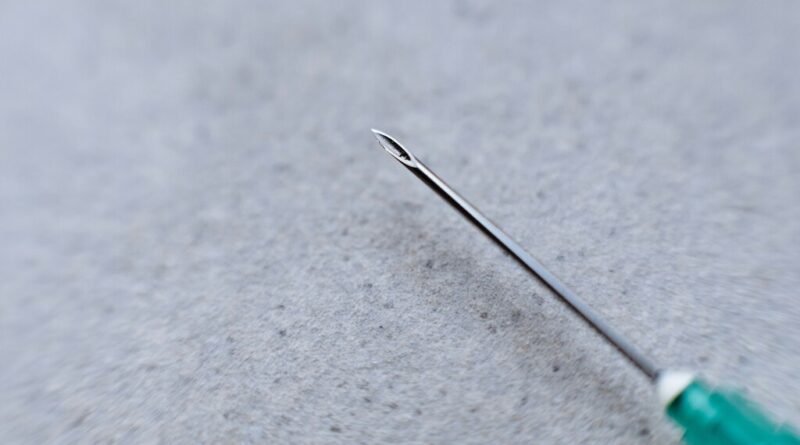 Lei é aprovada às pressas para proibir implantação de microchips em funcionários por empregadores