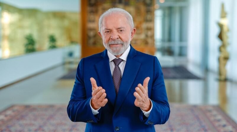 Lula critica violência contra mulheres e afirma que não podemos nos conformar com assassinatos