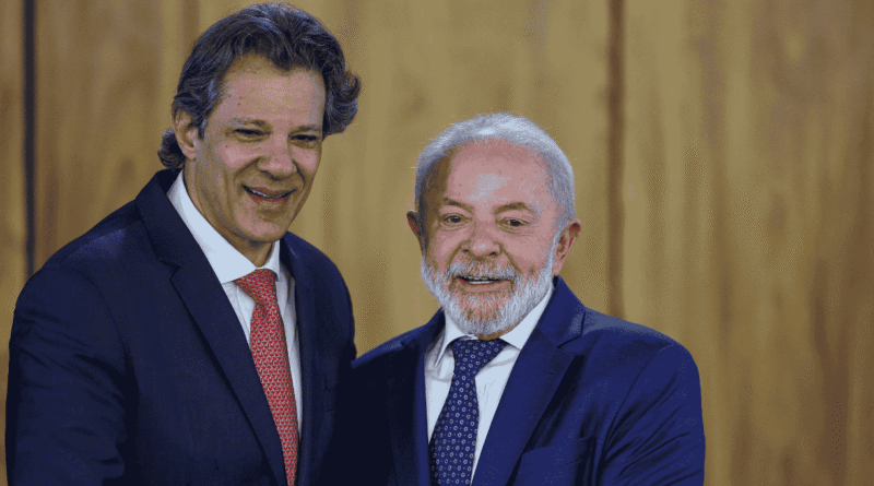 Lula lança campanha em São Paulo e destaca Haddad como responsável pelo equilíbrio da economia