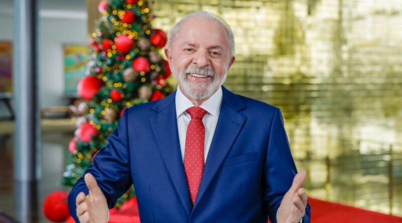 Lula realiza pronunciamento em rede nacional em homenagem ao Dia da Mulher