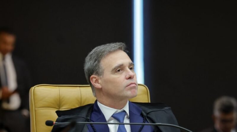 Mendonça desobriga Vorcaro de comparecer à CPI do Crime Organizado