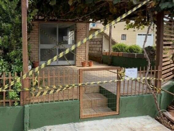 Ministério Público do RS apresenta denúncia contra sete suspeitos por morte e torturas em clínica terapêutica