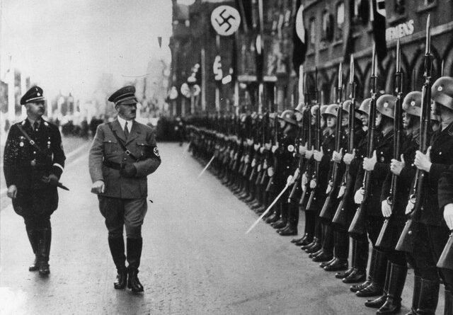 Nomes Polêmicos Agitam Eleições na França: Hittler e Zielinski em Disputa pela Prefeitura