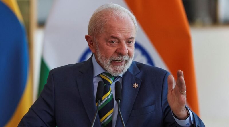 Pesquisa revela que 51% desaprovam Lula e 43% aprovam; avaliação positiva aumenta em 3 pontos