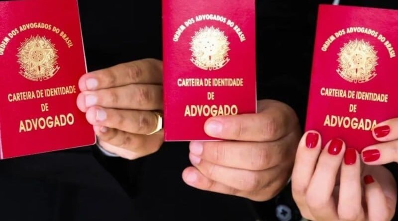 Projeto permite que servidores exerçam a advocacia fora do horário de trabalho