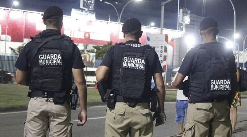 Projeto propõe isenção de Imposto de Renda para profissionais de segurança pública