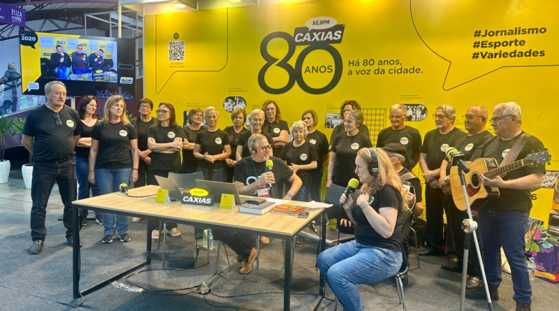 Rádio Caxias comemora 80 anos com programação especial e estande na Festa da Uva