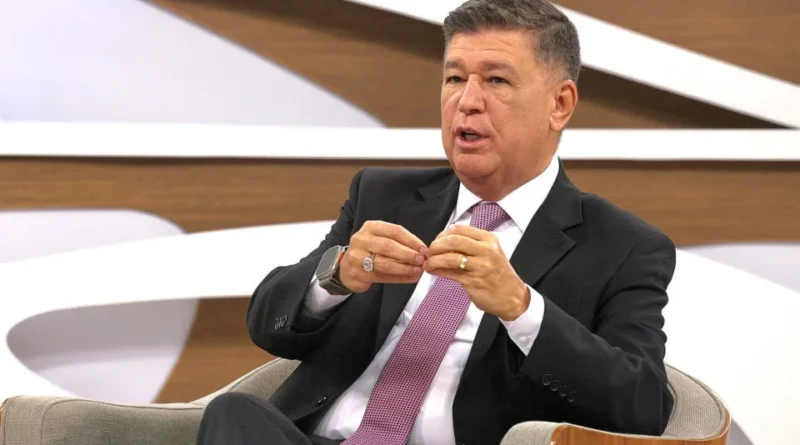 Relatório da CPMI do INSS solicita indiciamento de 216 indivíduos