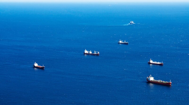 Rússia montou rede secreta para comercializar US$ 90 bilhões em petróleo, mas esquema desmoronou devido ao uso de servidor de e-mail comum