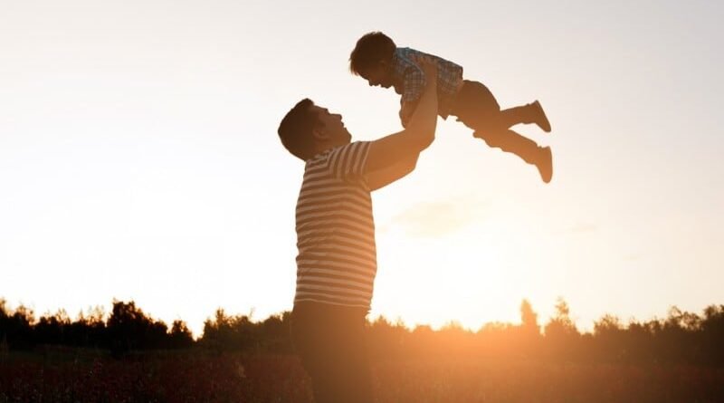 Senado aprova ampliação da licença-paternidade