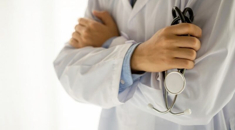 Senado define formato do exame de proficiência em medicina