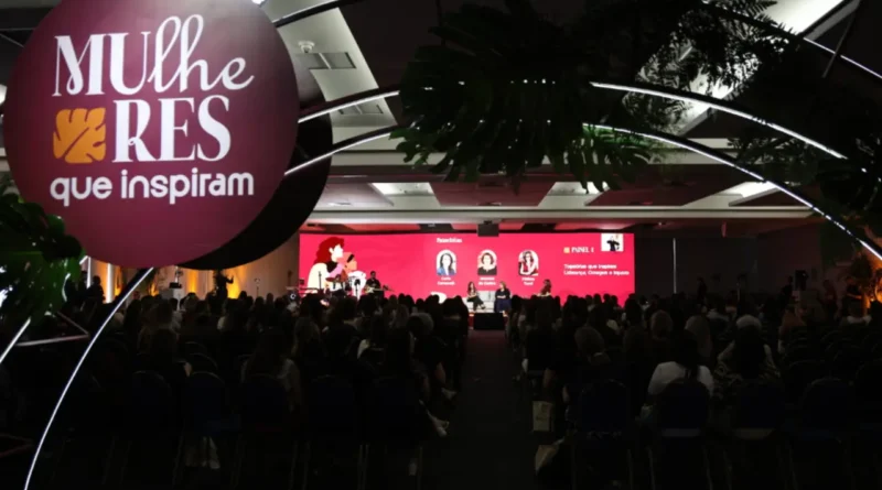 Sistema Fiergs realiza debate sobre liderança feminina em evento Mulheres que Inspiram