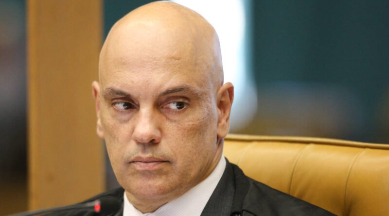 Supremo Tribunal Federal determina abertura de inquérito pela PF sobre vazamento de diálogos envolvendo Moraes após solicitação da defesa de Vorcaro