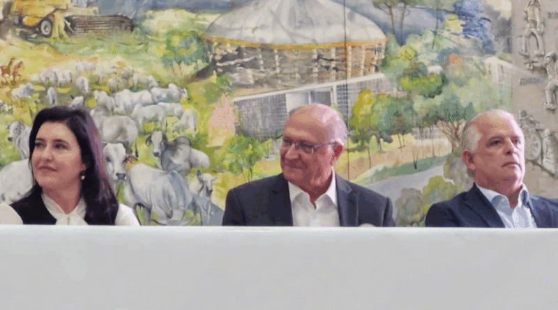 Tebet apoia permanência de Alckmin na vice-presidência