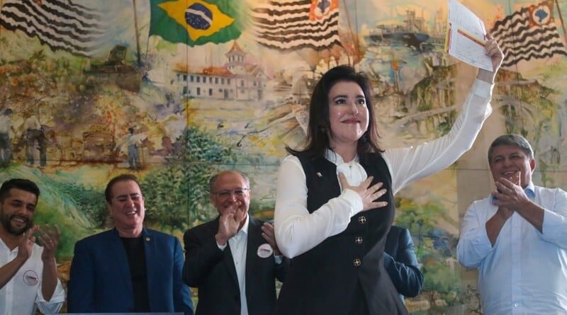 Tebet se filia ao PSB e responde a Ricardo Nunes afirmando que não é marionete