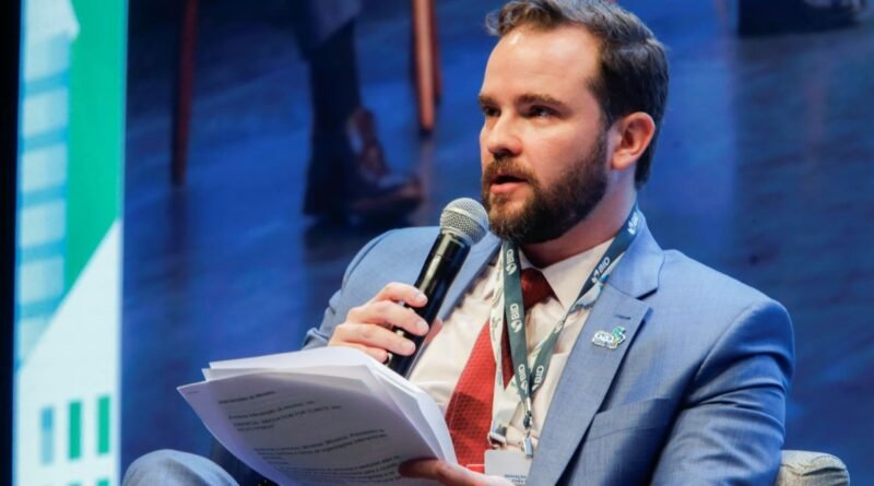 Técnico Durigan se opõe ao político Haddad e pode apoiar governo em agenda econômica