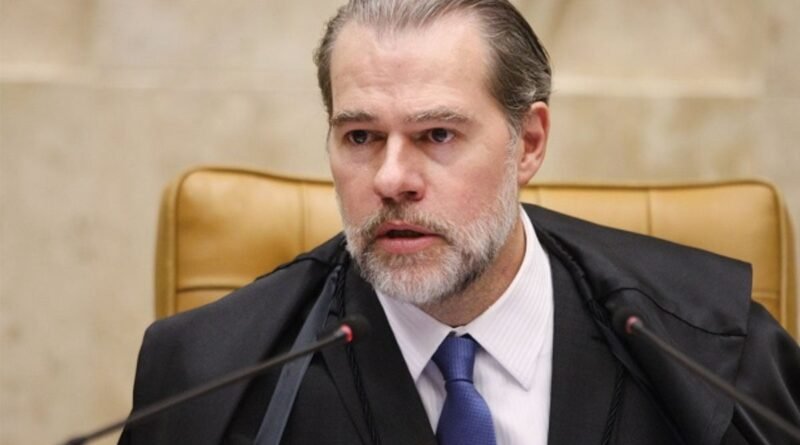 Toffoli se declara suspeito e invoca 'foro íntimo' em julgamento sobre instalação da CPI do Master na Câmara