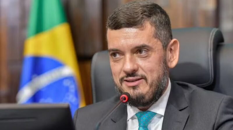 TRE-RJ agenda recontagem de votos para terça-feira após cassação de Bacellar