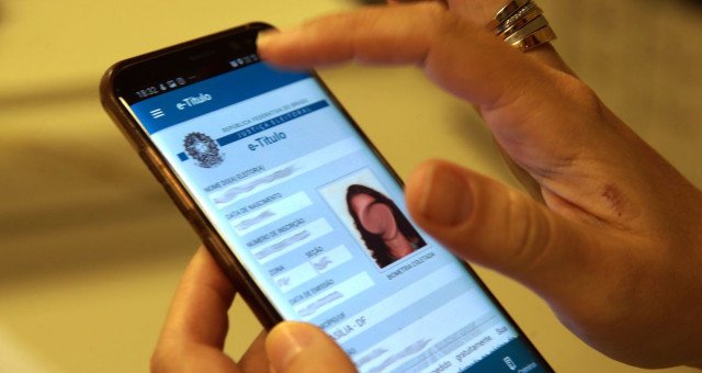 TSE emite alerta sobre golpe no WhatsApp envolvendo regularização de título de eleitor e orienta sobre como se proteger