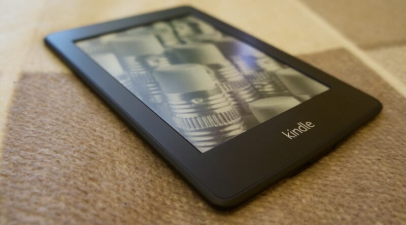 Amazon anuncia fim do suporte a versões antigas do Kindle e divulga lista de dispositivos afetados