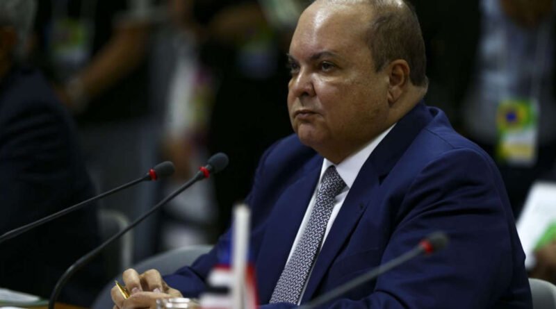 André Mendonça anula convocação de Ibaneis para depor na CPI do Crime Organizado sobre Banco Master e BRB