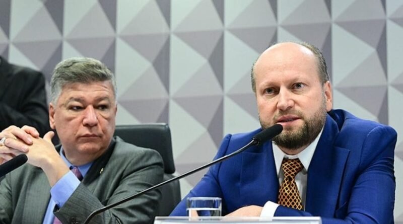 Associação da PF finaliza contrato com advogado investigado em operação