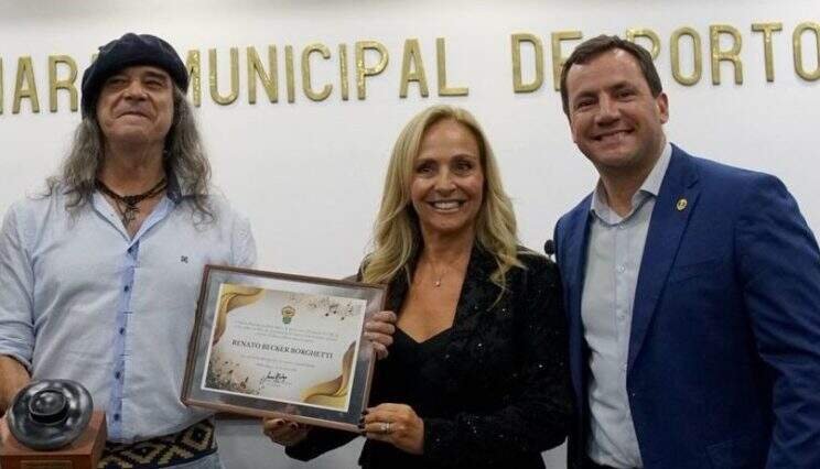 Borghetti é homenageado com prêmio Bebeto Alves