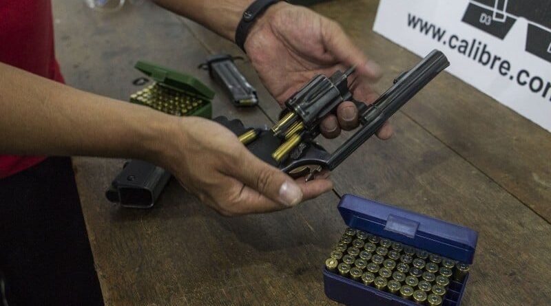 Comissão aprova nova norma para indenização de armas entregues à PF