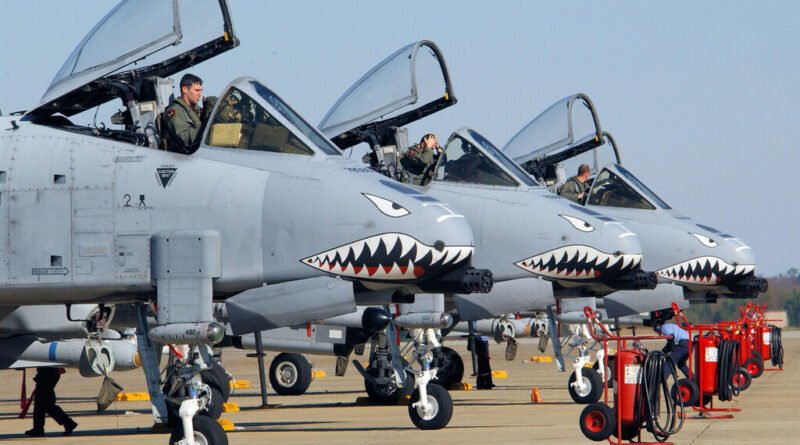 EUA enviam caças A-10 ao Irã, sinalizando nova fase de conflito com ataques a distâncias curtas