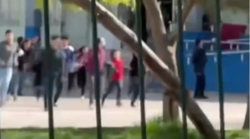 Ex-aluno ataca escola na Turquia e deixa 18 feridos