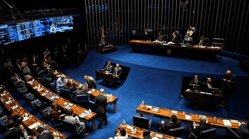 Governo e municípios projetam custo bilionário e pedem rejeição da PEC dos agentes de saúde no Senado