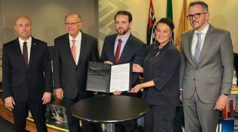 Governo Tarcísio fortalece relação com Banco do Brasil