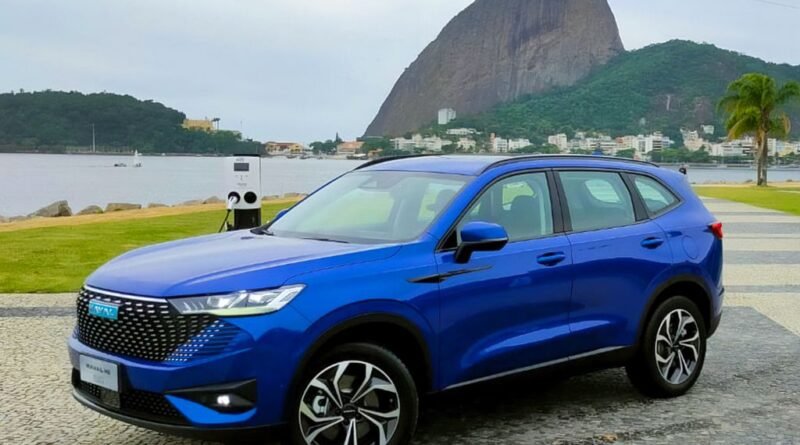 Híbridos mais vendidos em março: família Song lidera e Yaris Cross avança