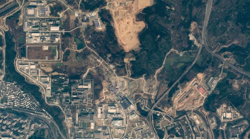 Imagens de satélite mostram transformação de aldeias em instalações nucleares na China