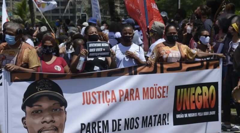 Justiça sentencia a 18 anos de prisão terceiro réu pela morte de congolês
