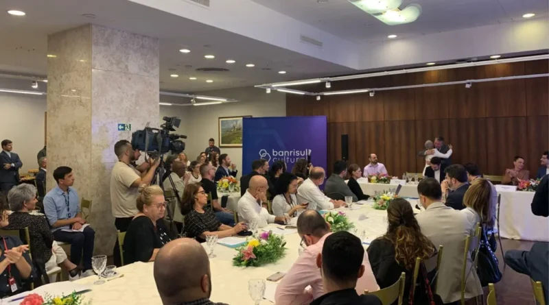 Lançamento do Banrisul Cultural atrai grande cobertura da imprensa em Porto Alegre