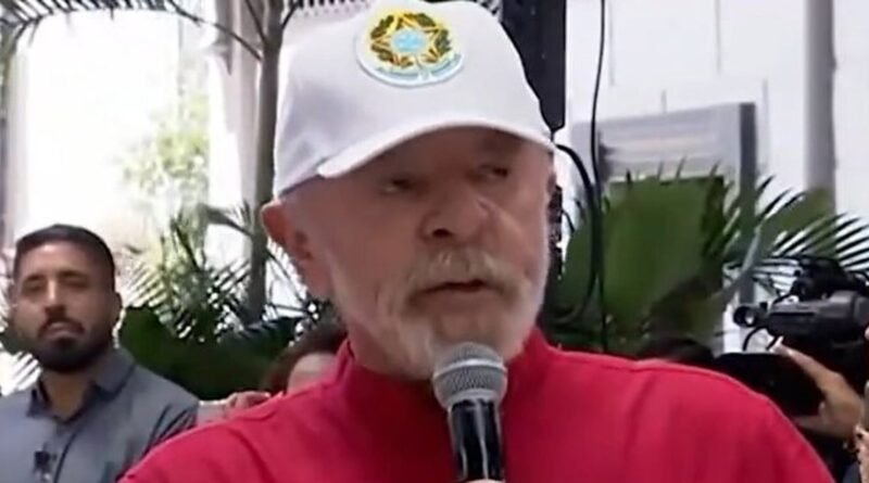 Lula afirma que Brasil não mudará sistema Pix em resposta aos Estados Unidos