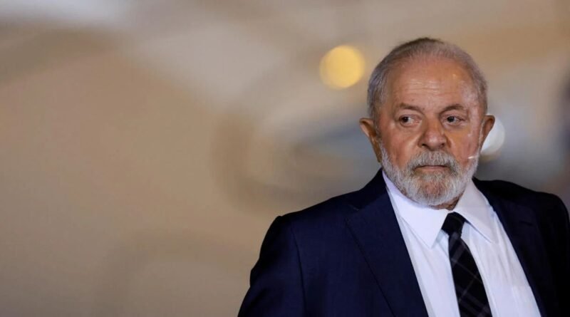 Lula manifesta apoio ao papa Leão XIV em resposta a críticas de Trump