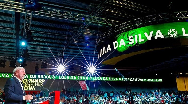 Lula pede paz a Trump, Putin e Xi e reconhece falhas da esquerda