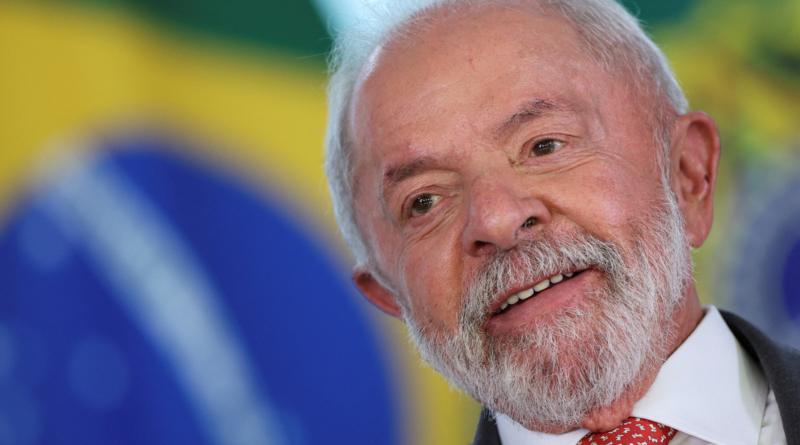 Lula reforça imagem de 'rato de academia' na corrida pelo quarto mandato, aponta The Guardian