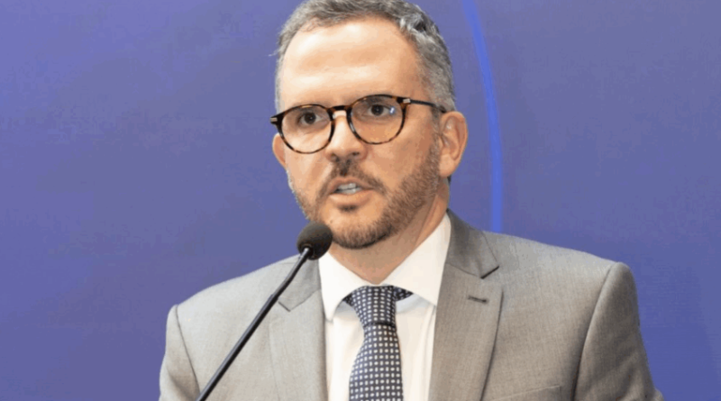 Paralisação de aeroportos em SP devido a suspeita de vazamento de gás, afirma ministro