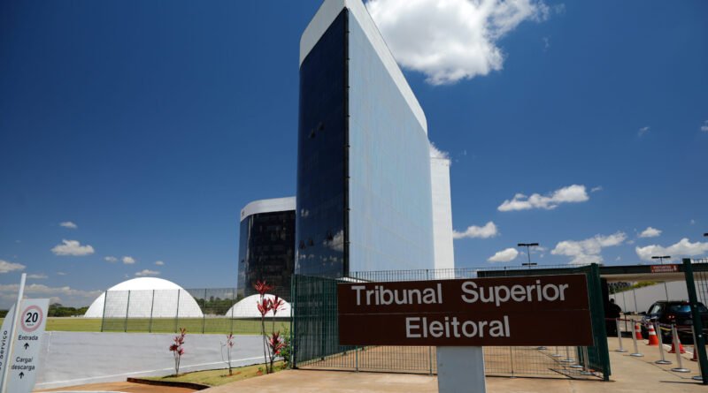 PT solicita punição do TikTok ao TSE por vídeos com conteúdo de violência política