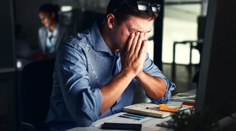 Recorde de burnout revela a fragilidade do mercado de trabalho e desmente a busca por estabilidade
