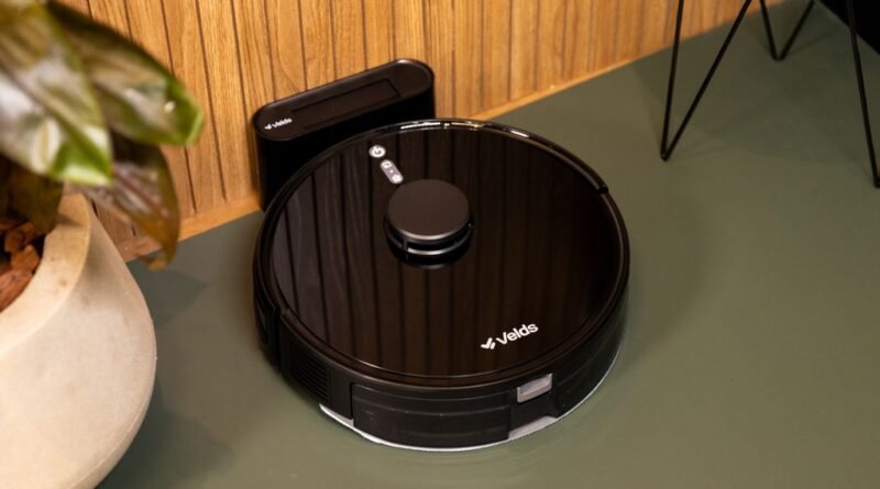 Robô aspirador é eficaz para limpar em cima do guarda-roupa, revela teste